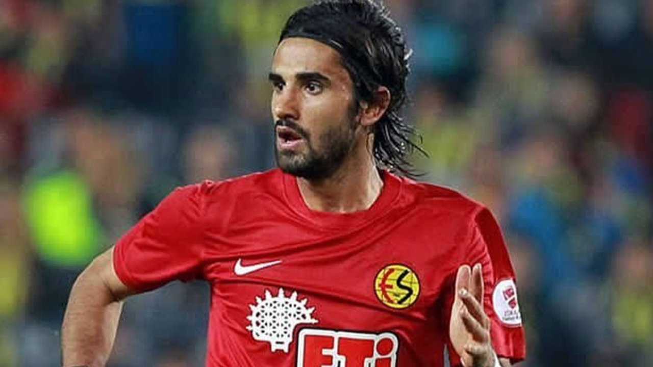 Alper Potuk'tan Eskişehirspor paylaşımı
