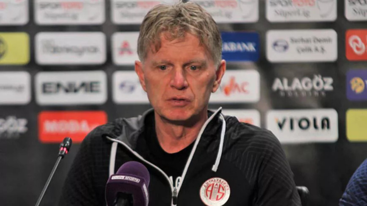 Antalyaspor Yardımcı Antrenörü Alfons Groenendijk Ankaragücü beraberliğini değerlendirdi: 1 puanla sahadan ayrılmayı hazmedemiyorum...