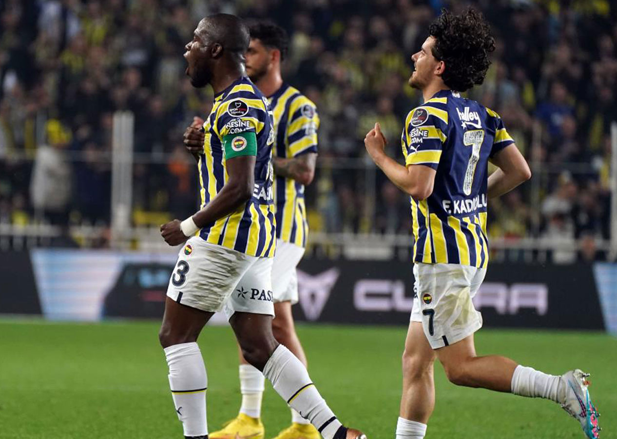 Fenerbahçe'de Valencia'nın yerine gelecek forvet belli oldu