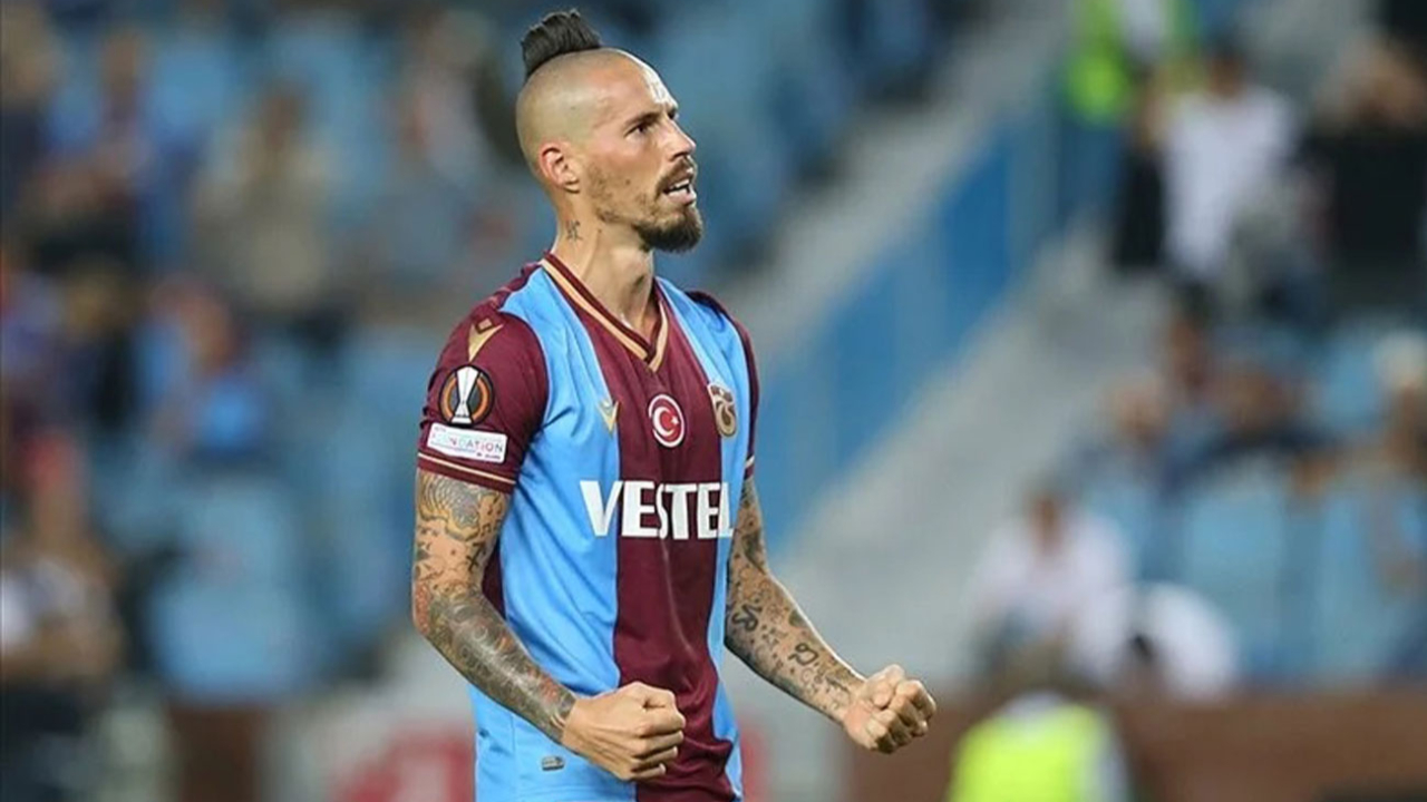 Hamsik'ten Samet Akaydin'e tepki!