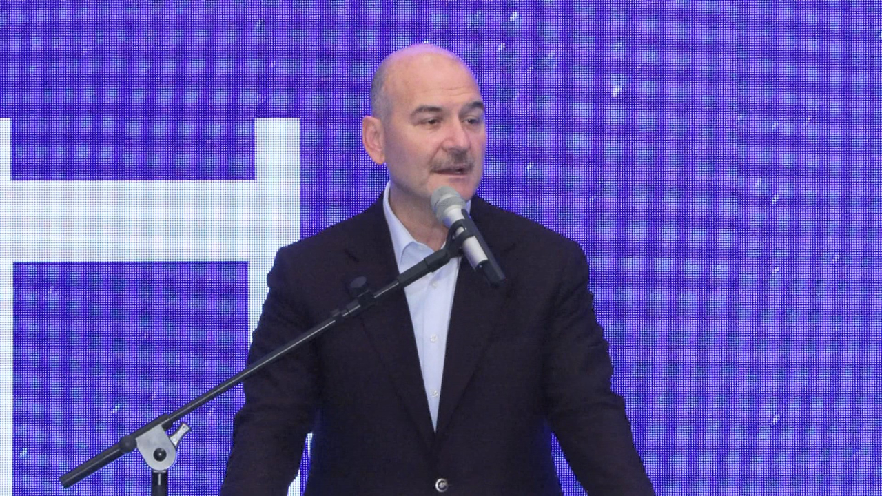 Bakan Soylu'dan polislere müjde: 2025 yılı sonu itibariyle polislerin iki şark görevi bire düşüyor