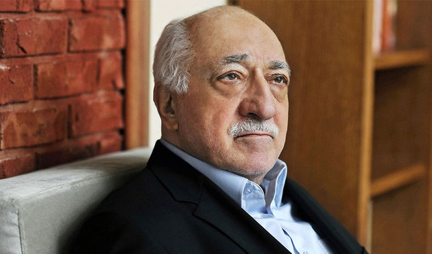 FETÖ'den iç çamaşırıyla mesaj