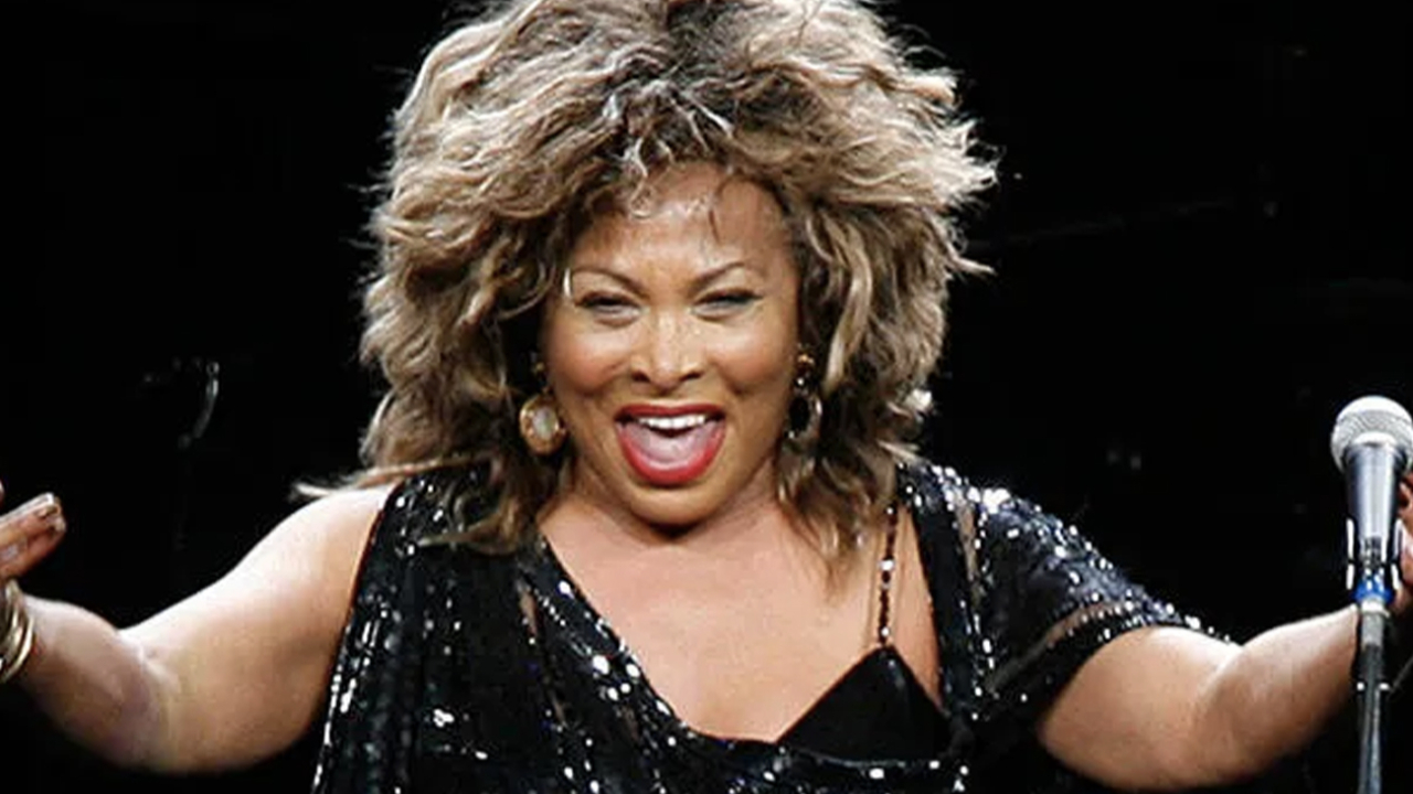 Rock'n Roll Kraliçesi Tina Turner, 83 yaşında yaşamını yitirdi