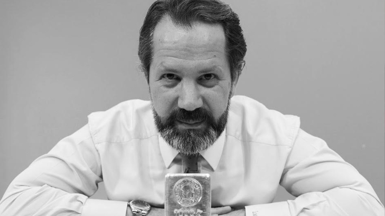 İslam Memiş'ten dikkat çeken altın yorumu: Kontrollü yasaklama