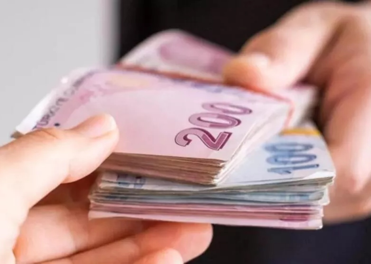 Maaş alamayan EYT'liler dikkat! Çifte ikramiye ödenecek