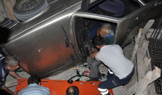 TIR'la dehşet saçtı! 7 aracı biçti, 5 kişiyi yaraladı...