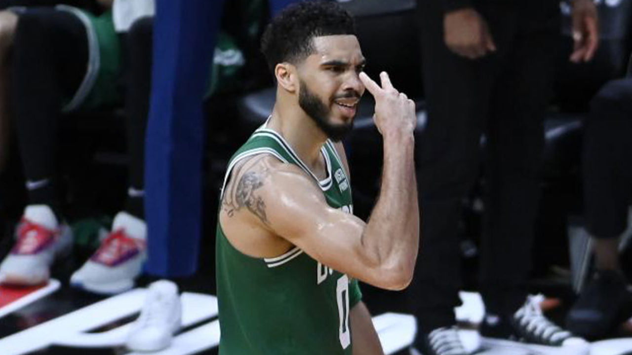 Boston Celtics final serisini son maça taşıdı