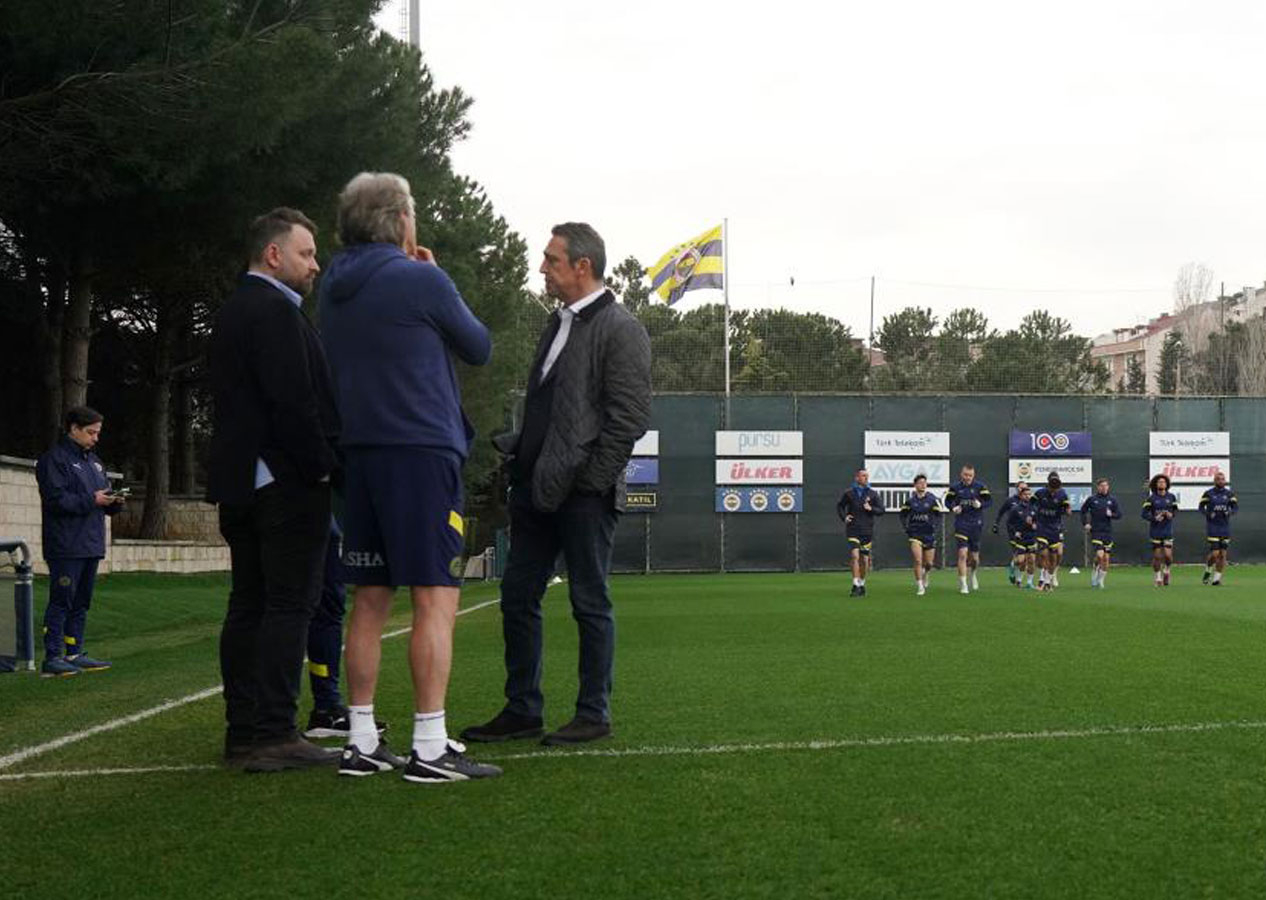 Ve bu gelişmeyi duyurdular! Jorge Jesus'a rekor teklif...