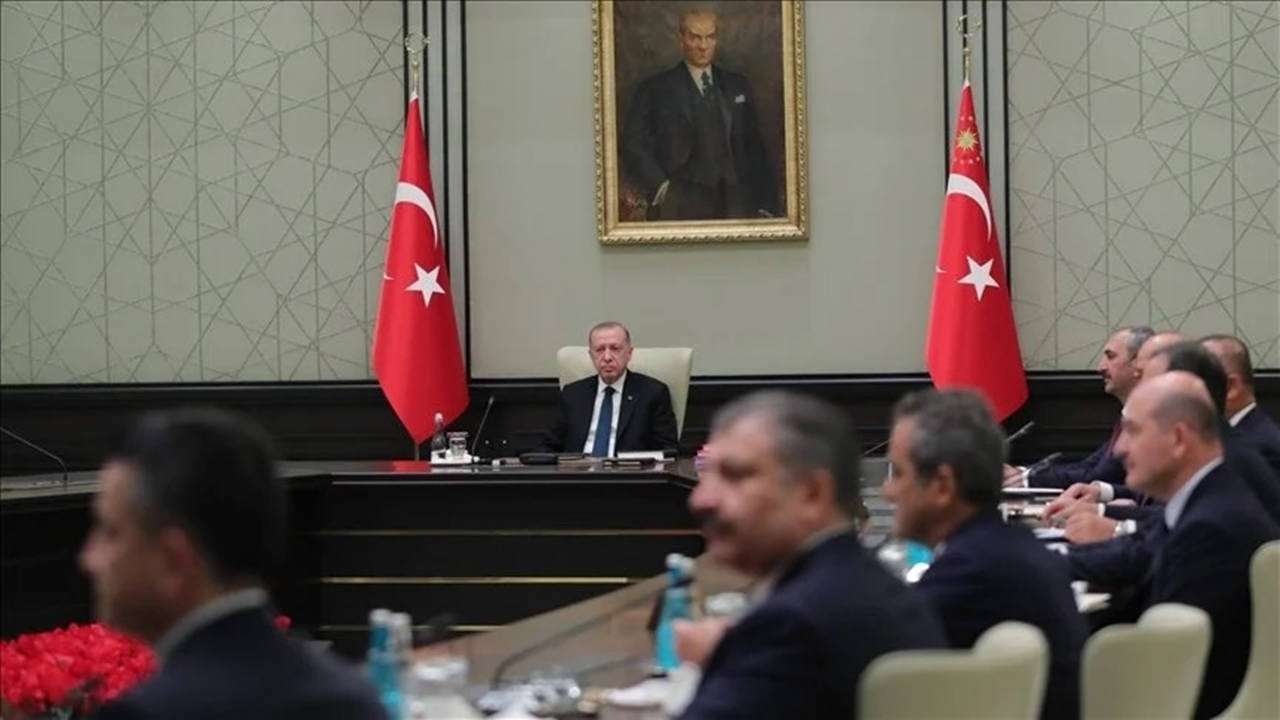 Kabine bugün toplanıyor! Son kez toplantıya katılacaklar