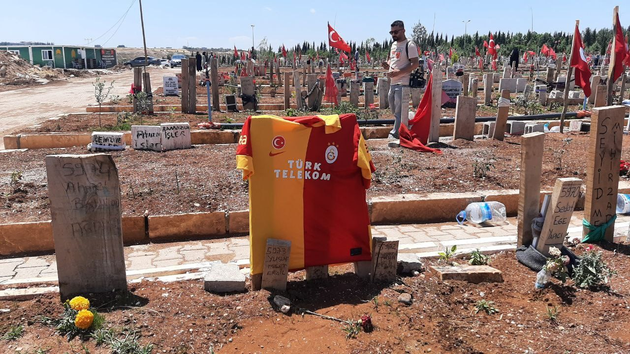 Depremde kaybettiğimiz Galatasaraylılar unutulmadı: Hüzünlü kutlama...
