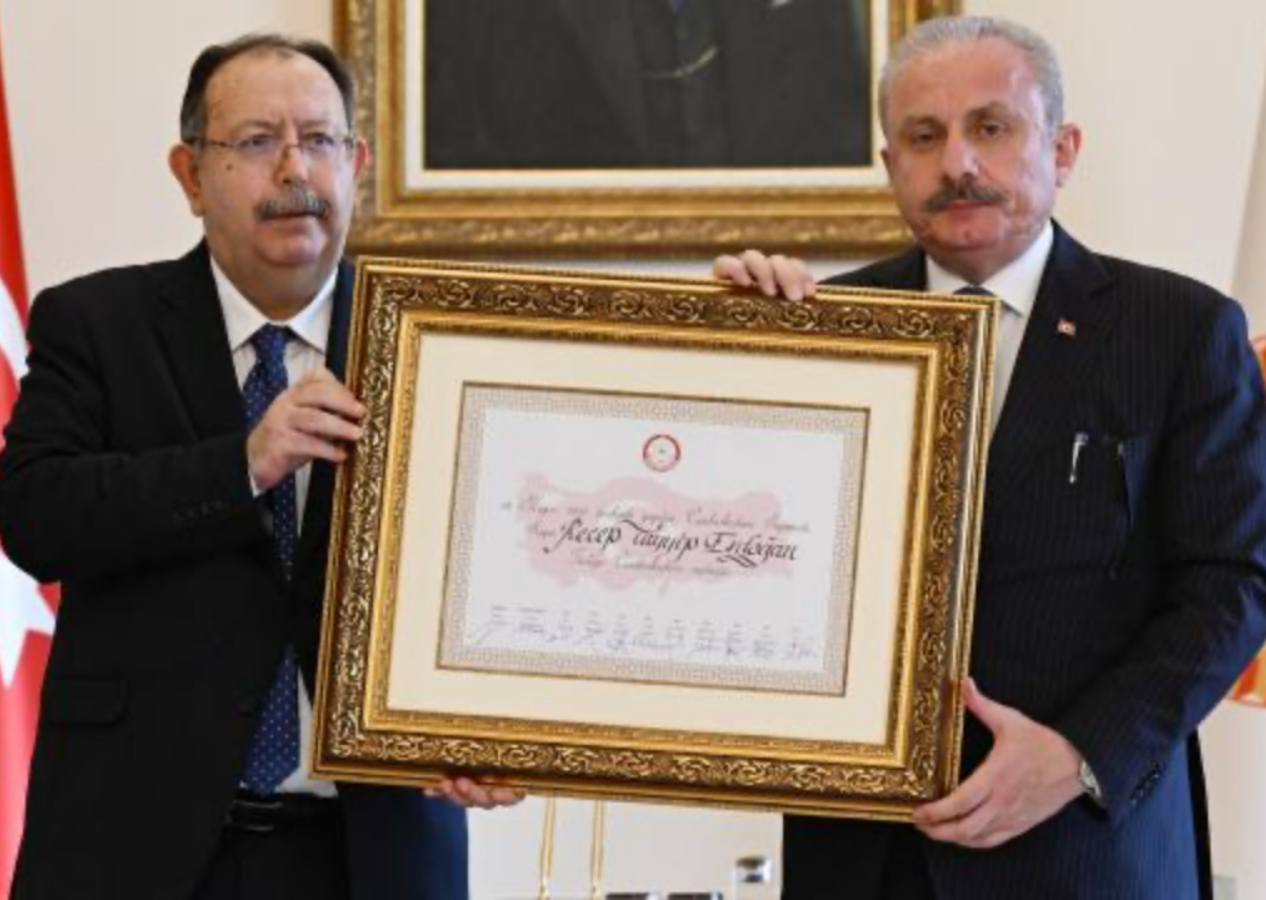 Cumhurbaşkanı Erdoğan'ın mazbatası teslim edildi