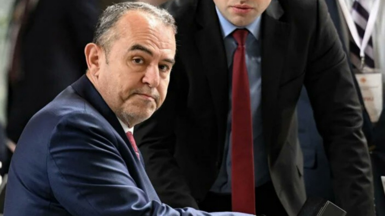 CHP'lilerin oylarıyla meclise giren Sadullah Ergin, milletvekili kaydını yaptırdı!