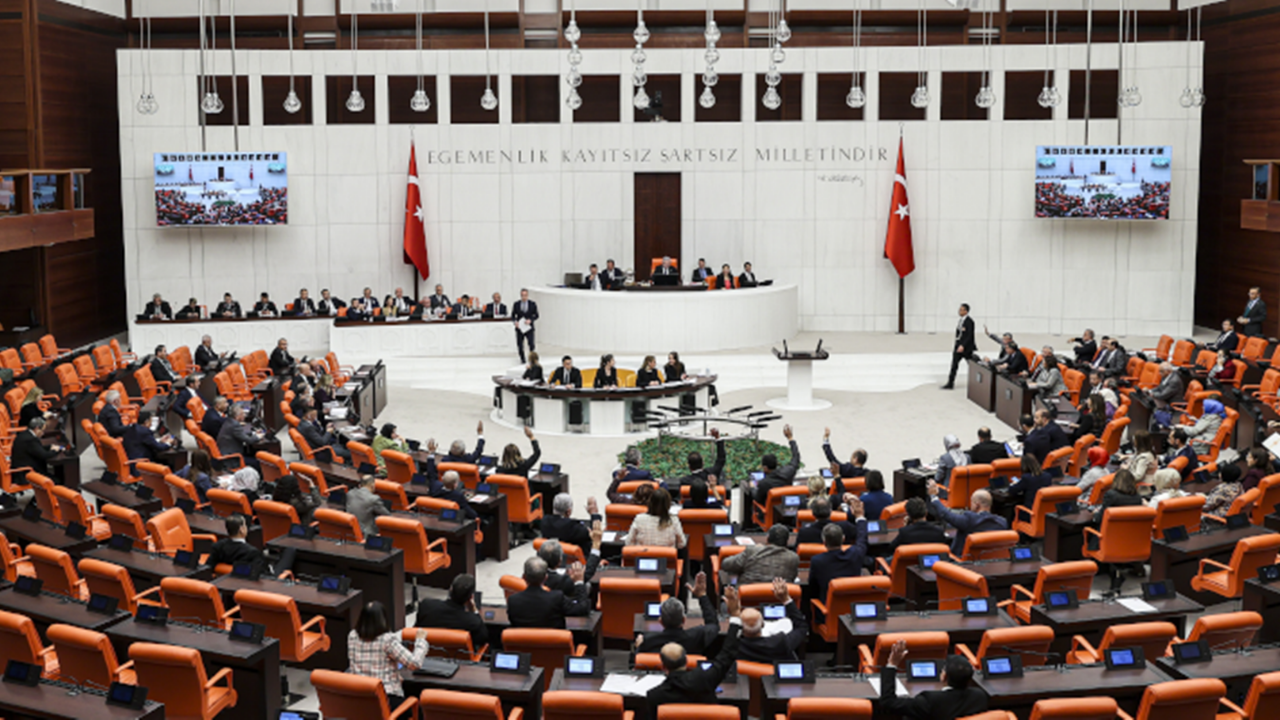 TBMM Genel Kurulu, Devlet Bahçeli başkanlığında toplanıyor! 28. Dönem milletvekilleri bugün yemin edecek