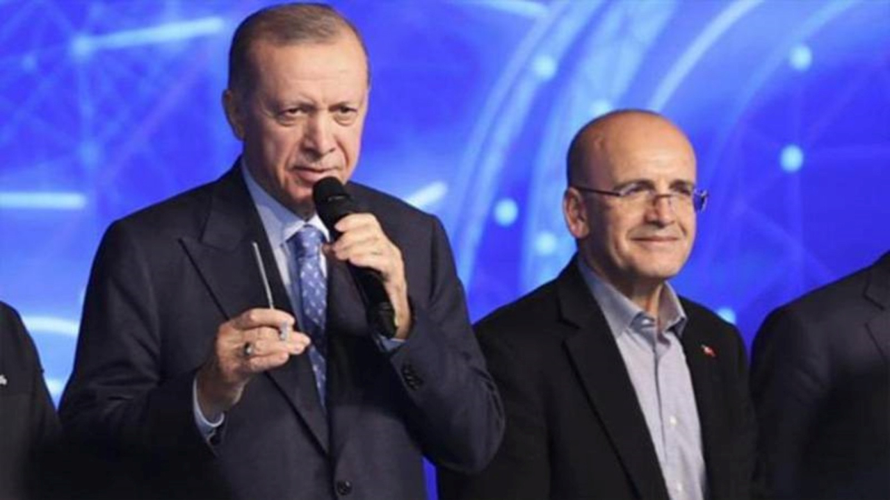Erdoğan-Mehmet Şimşek görüşmesinin detayları ortaya çıktı! Selvi net konuştu: Ekonomi yönetimi Şimşek'te!