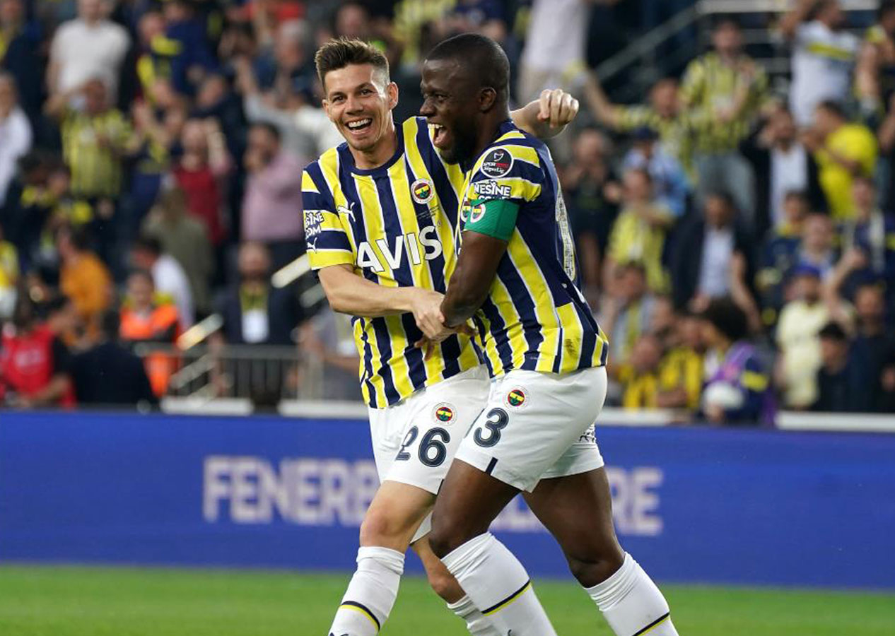 Enner Valencia hakkında sürpriz karar! Aykut Kocaman detayı...