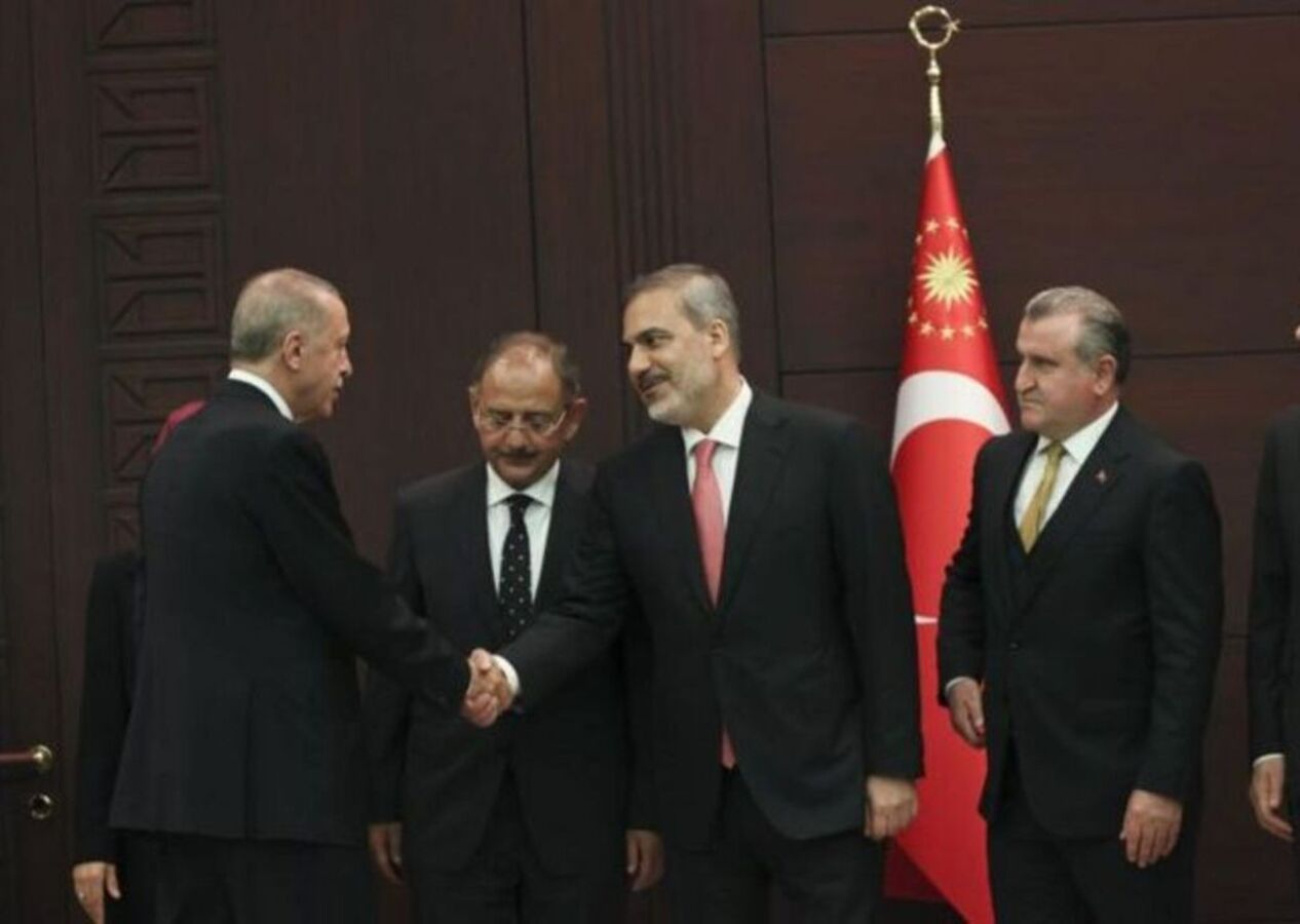 Türkiye Yüzyılı'nın ilk Dışişleri Bakanı Hakan Fidan'a yurt dışından tebrik yağmuru!
