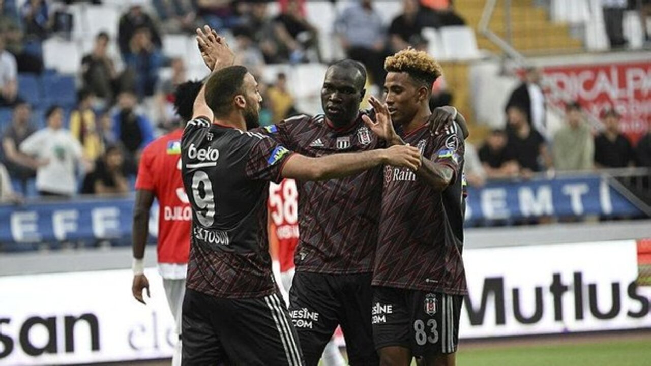 Kasımpaşa 2 - 5 Beşiktaş | Maçın özeti...