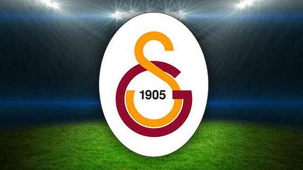 Galatasaray'ın yeni forması tanıtıldı! Fiyatı dudak uçuklattı...