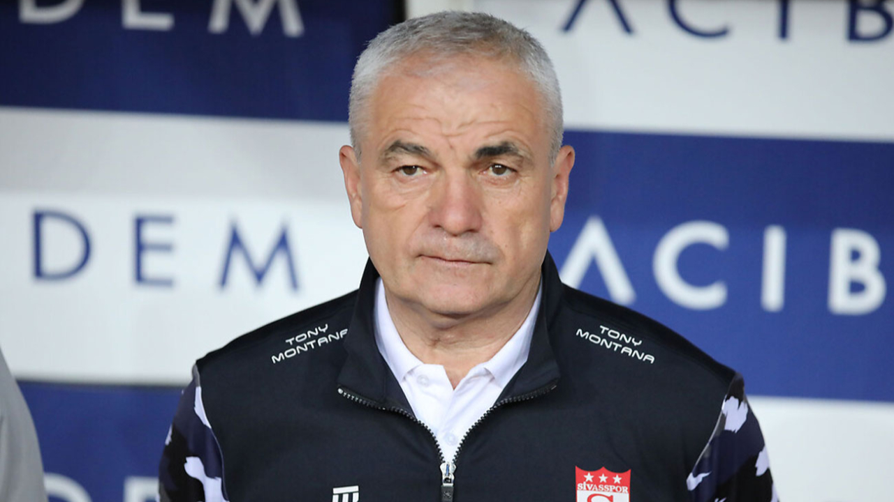 Rıza Çalımbay: Sıkıntılı sezon oldu
