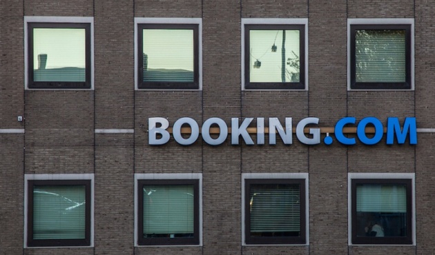 Yasaklı site booking.com'dan Türkiye'ye mesaj var!
