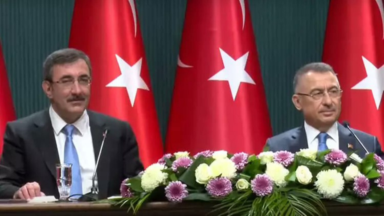 Cumhurbaşkanı Yardımcılığı'nda devir teslim! Fuat Oktay görevi Cevdet Yılmaz'a devretti...
