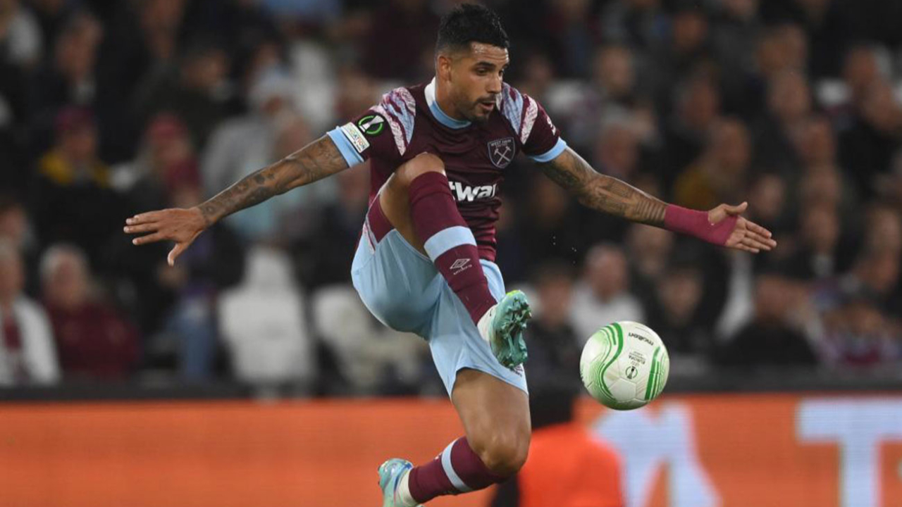 Emerson Palmieri'den tarihi başarı