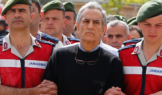 Darbe girişiminin bir numaralı asker sanığı Akın Öztürk'ten 34 sır görüşme
