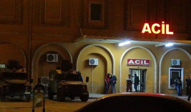 Teröristler Jandarma karakoluna ateş açtı...