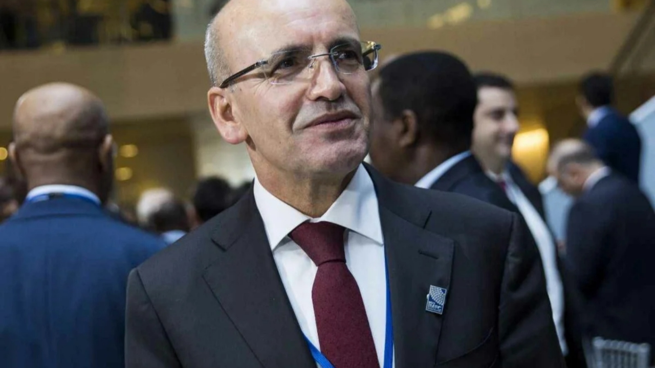 Bakan Mehmet Şimşek'in yıllar önce yaptığı o konuşma sosyal medyada gündem oldu!