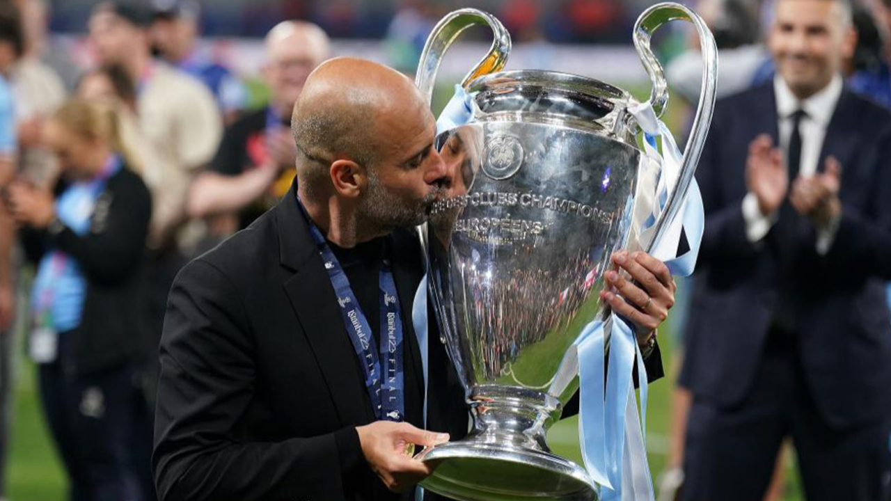 Guardiola bir kez daha bu şampiyonluğu yaşadı