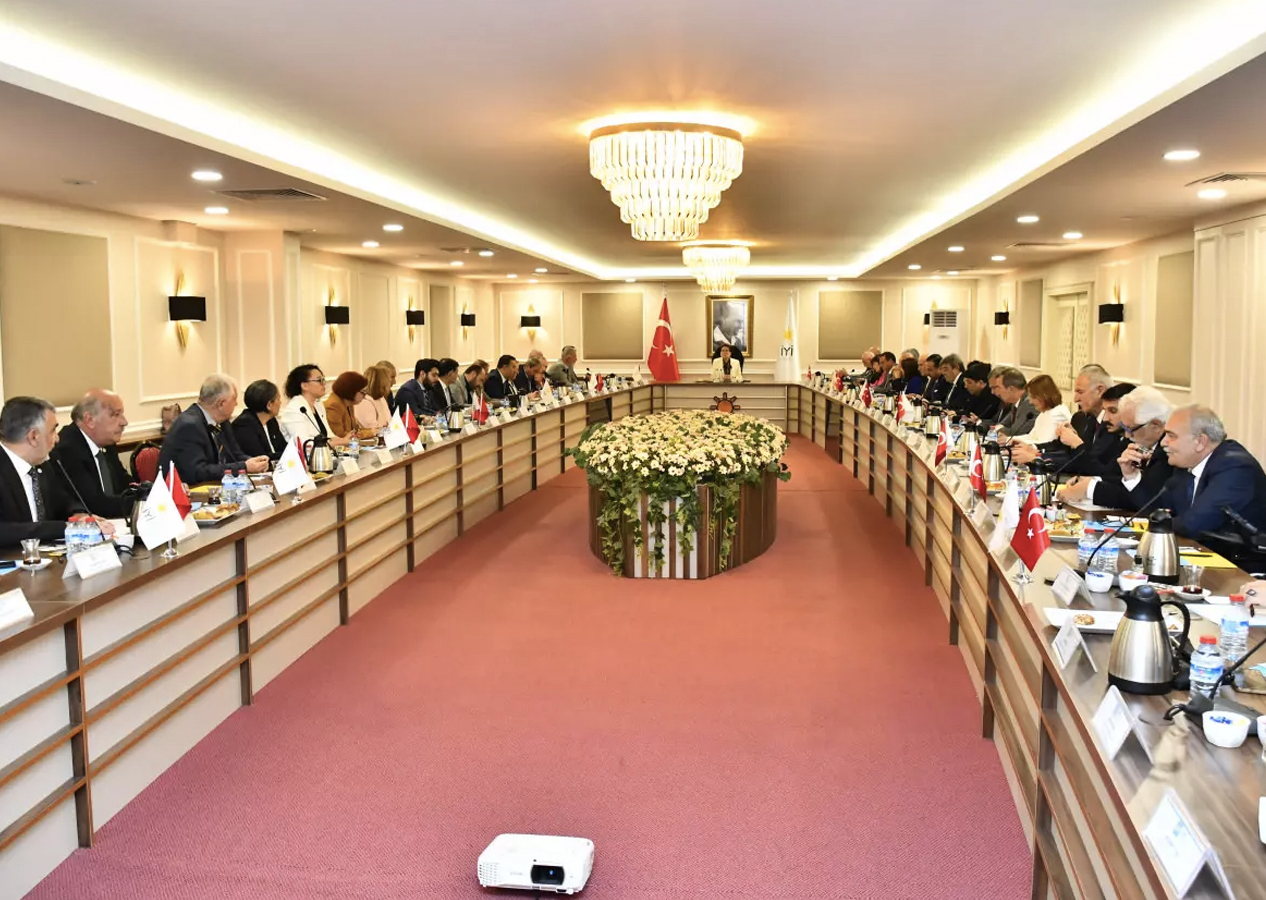 İYİ Parti'de istifalar sonrası kritik toplantı!
