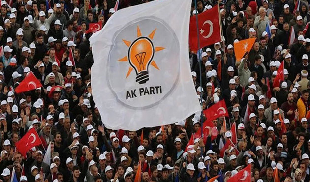 Ak Parti'nin metal yorgunluğu reçetesi:  Gençler ve kadınlar...
