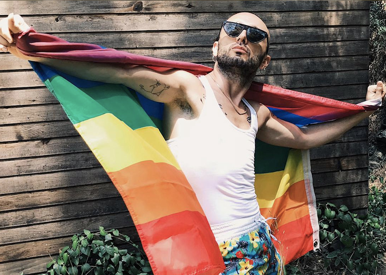 Mabel Matiz'in ödül konuşması tepki çekti! "LGBTİ+lara armağan ediyorum"