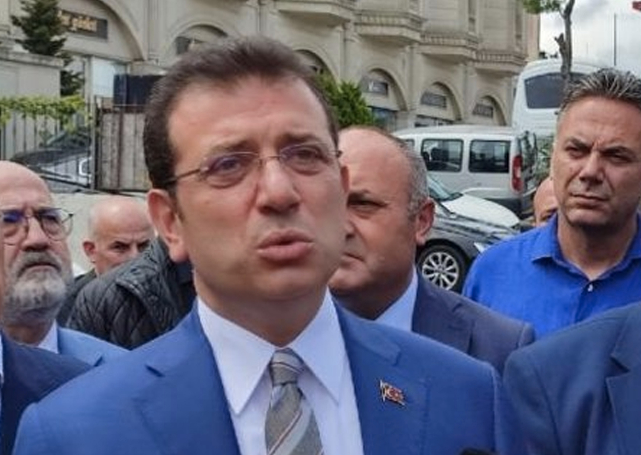 Ekrem İmamoğlu, yangından 70 saat sonra gitti! Tepki gösteren vatandaşla dalga geçti!