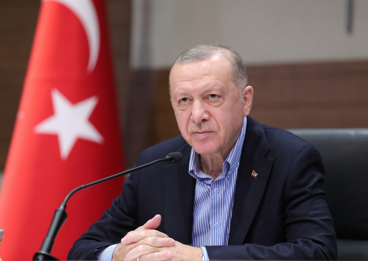 Asgari ücret, memur maaşı! Cumhurbaşkanı Erdoğan'dan Azerbaycan dönüşü önemli açıklamalar