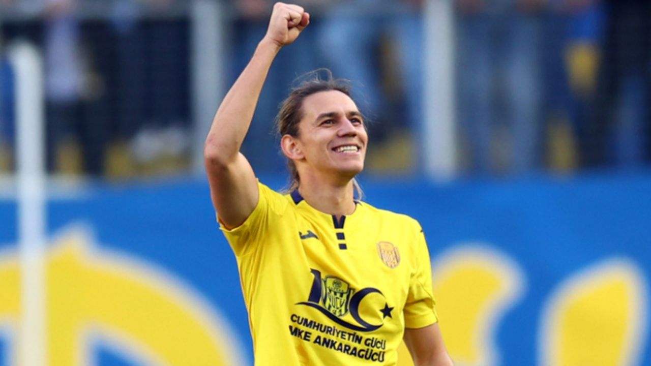 İlhan Palut ile imzalayan Rizespor'da transferin ilk hedefi belli oldu: Taylan Antalyalı Rize yolunda