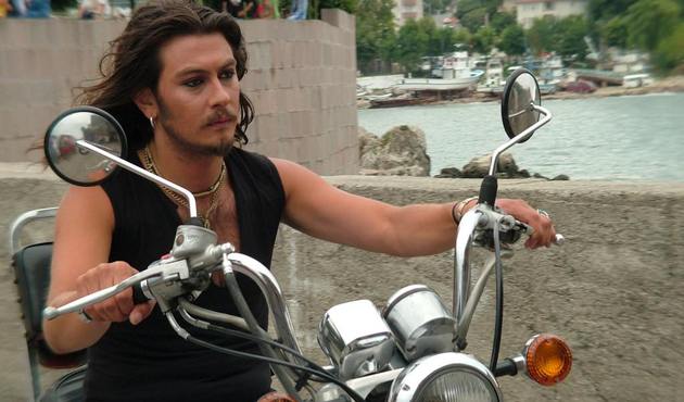 28 yaşında hayatını kaybeden Barış Akarsu'ya büyük vefasızlık! Ondan kalan her şey çalındı...