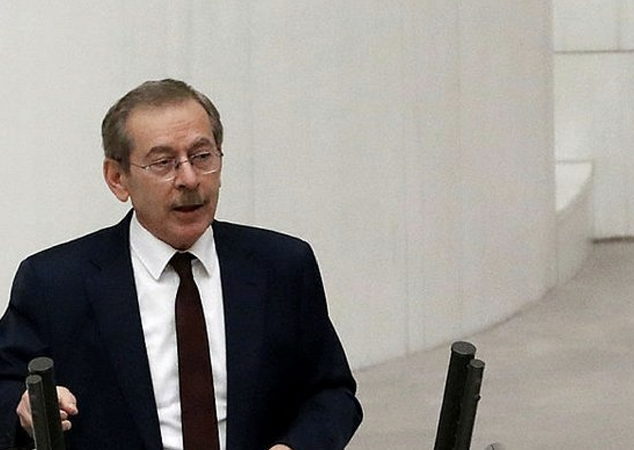 Abdüllatif Şener CHP'den istifa etti