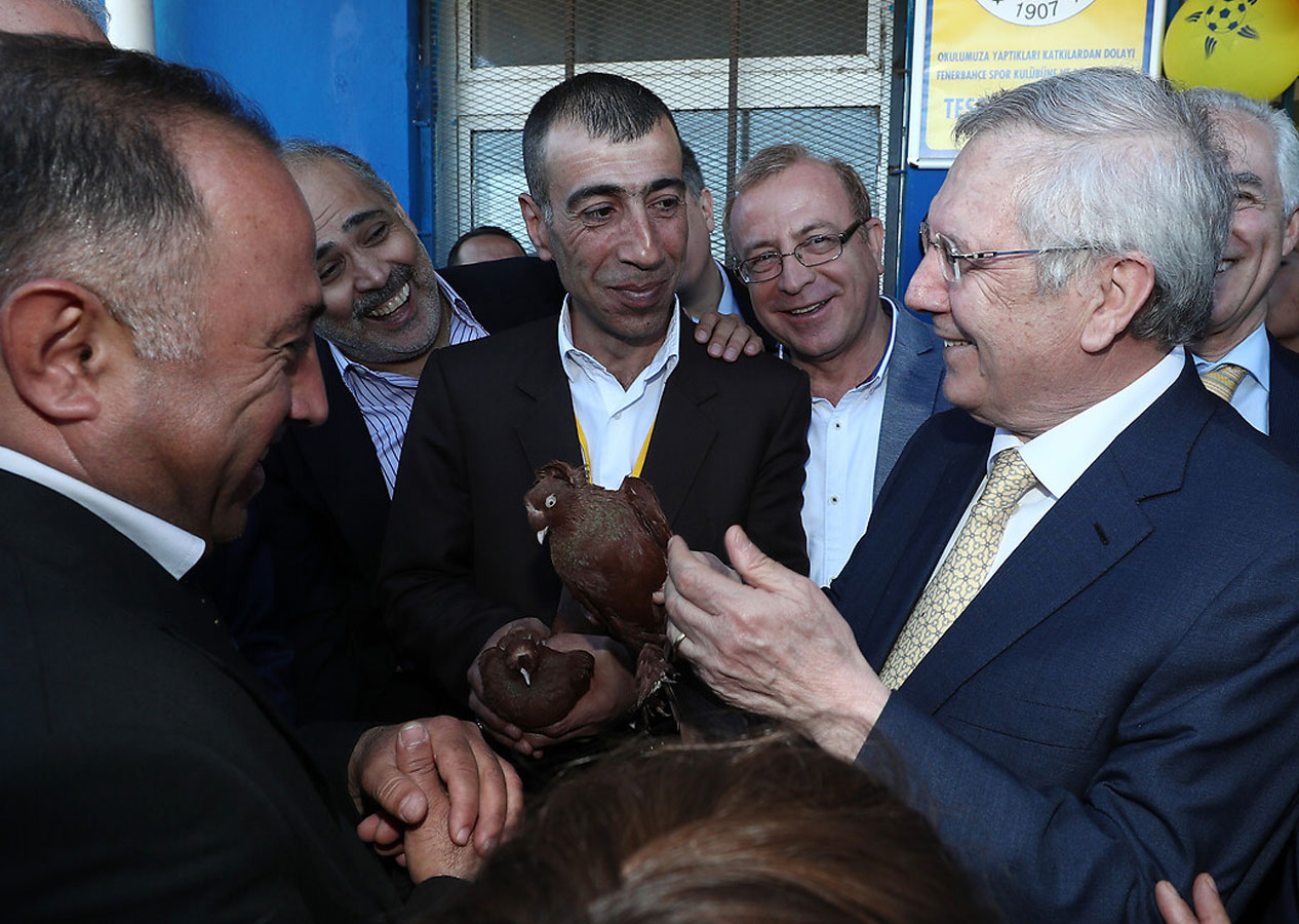 Aziz Yıldırım'dan Ali Koç'a flaş çağrı: Olağanüstü kongre...
