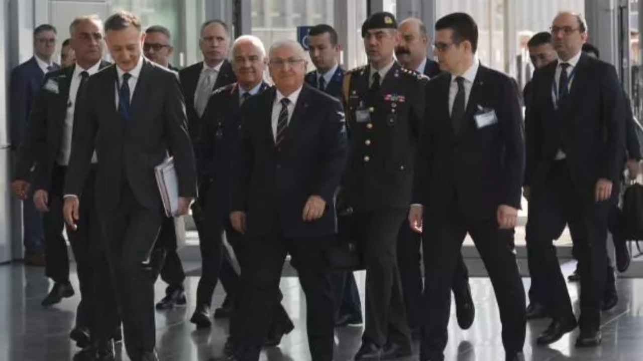 Bakan Güler'den İsveç'in NATO üyeliğine ilişkin açıklama! 'Taahhüt şartı'
