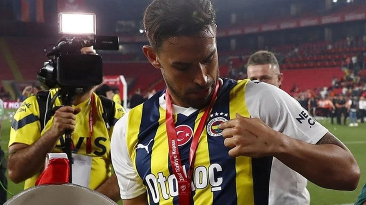 Fenerbahçe'den '5 yıldız' için ilginç çözüm: 3 farklı logo tescil ettirildi