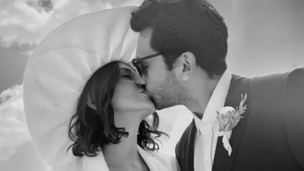 Kaan Urgancıoğlu ile evlenen Burcu Denizer'in ilk işi bakın ne oldu!