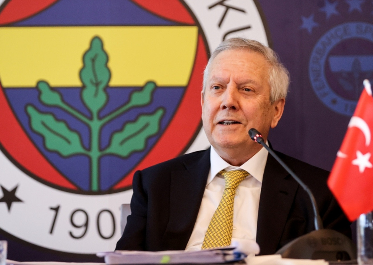 Aziz Yıldırım'dan adaylık açıklaması: Hiç kimse çıkmazsa, ben adayım. Bunu böyle bil!