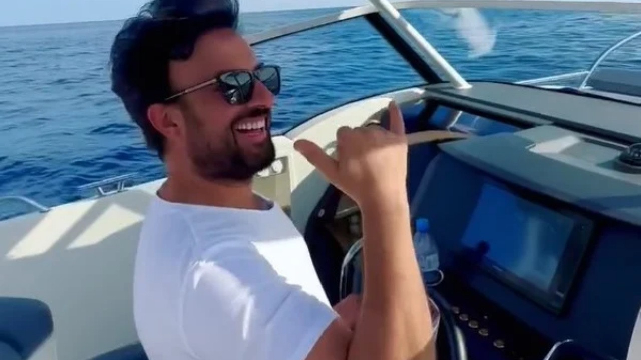 Adeta şov yaptı... Tarkan'dan yürekleri ağza getiren hareket! Instagram'dan paylaştı...