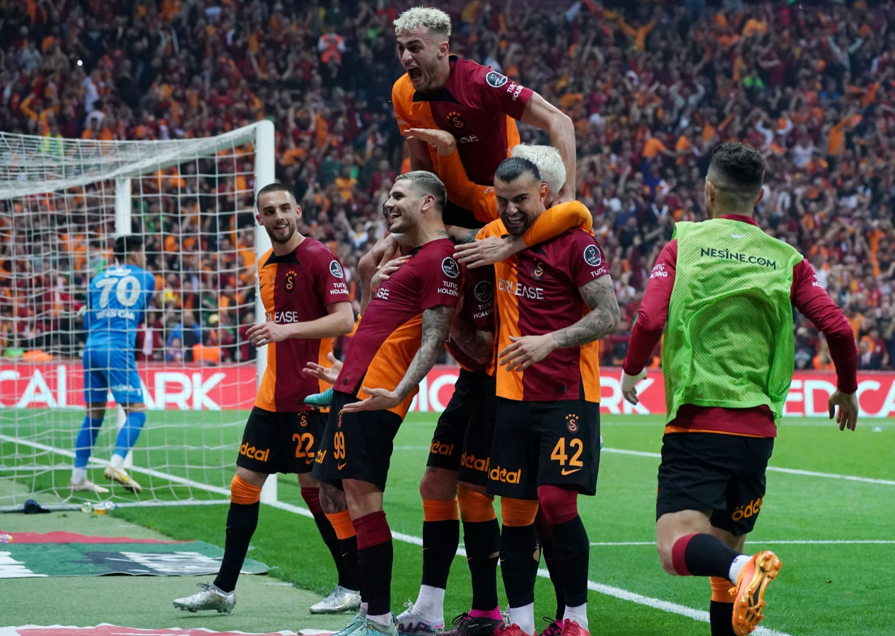 Galatasaray'a dev gelir! İki yeni sponsordan tam 500 milyon...