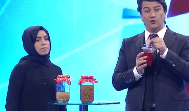Soner Yalçın, gardrop muhalefetin tüylerini diken diken edecek!