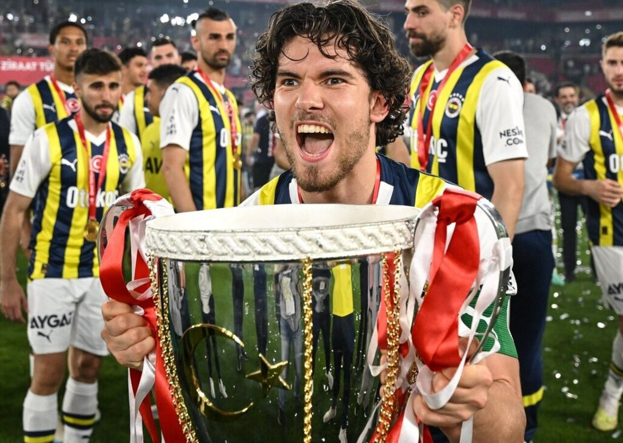 Fenerbahçe'ye Ferdi Kadıoğlu piyangosu! Yönetimin ağzı kulaklarında...