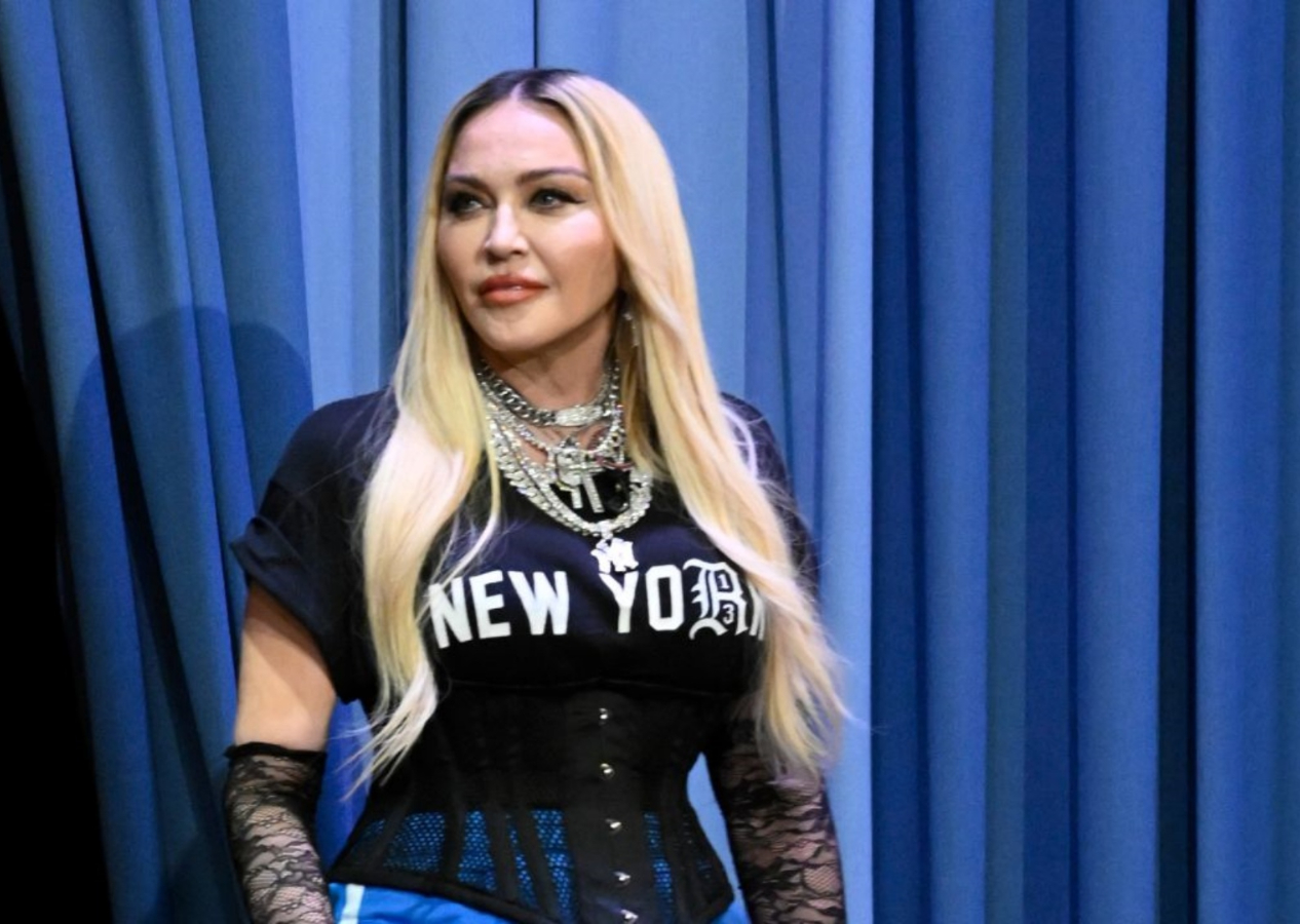 Madonna'nın durumu ciddiyetini koruyor: Sürekli kusuyor, kendini kontrol edemiyor