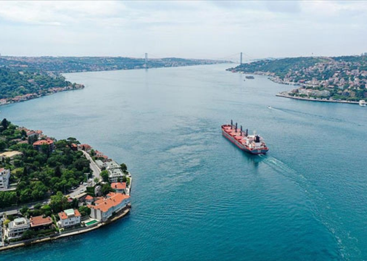 Boğaz geçişlerinde yeni dönem başladı! Zamlı tarife