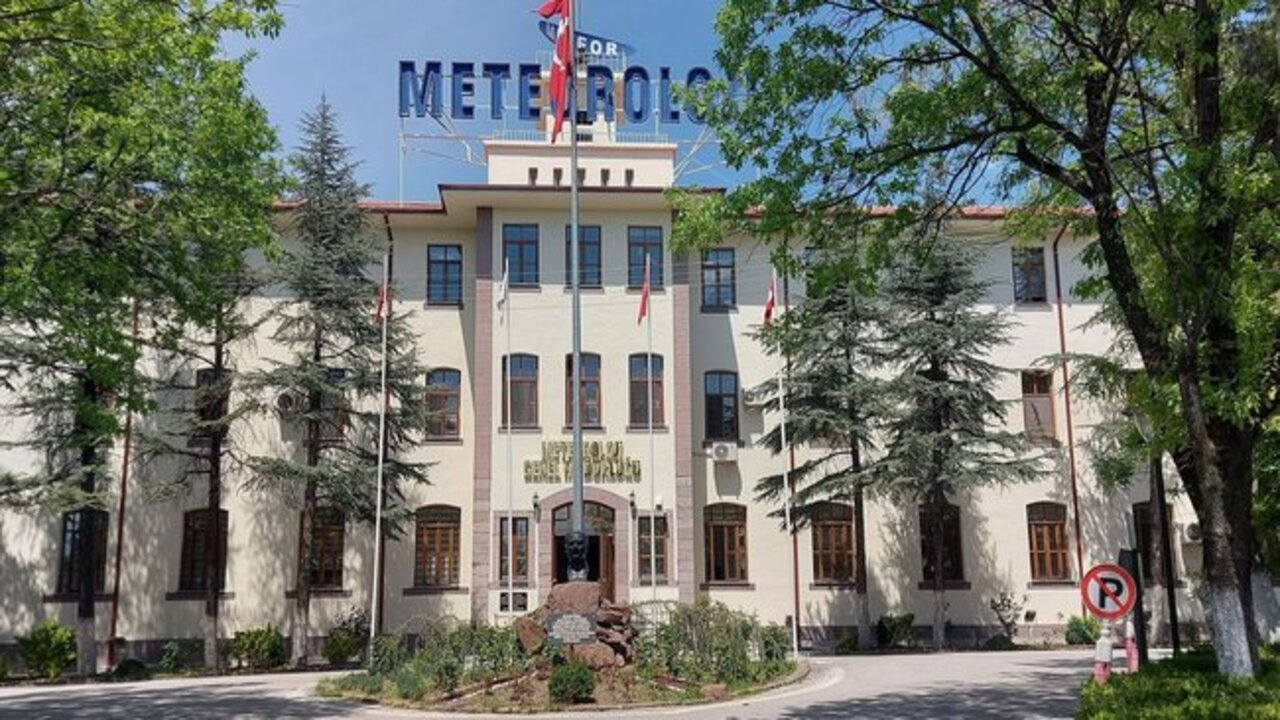 Meteoroloji saat vererek uyardı! Bayramın ikinci günü dikkat...